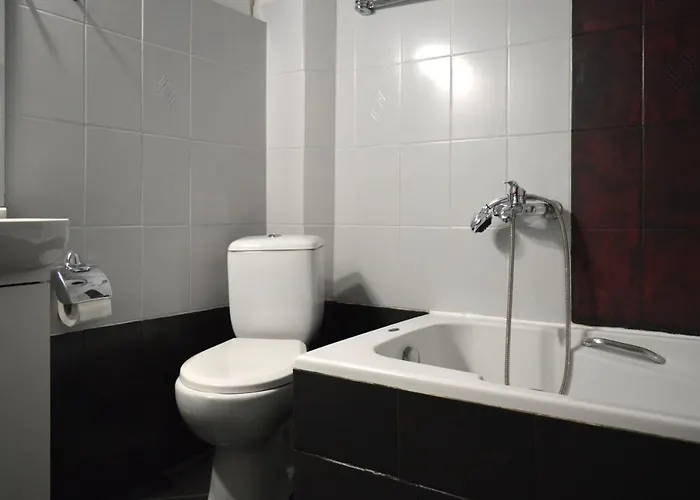 公寓 ευρύχωρο στο κέντρο της πόλης *