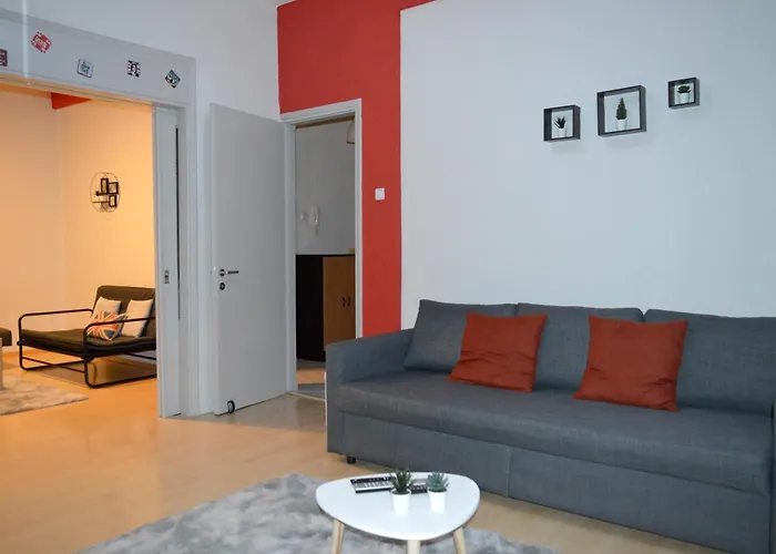 公寓 ευρύχωρο στο κέντρο της πόλης *